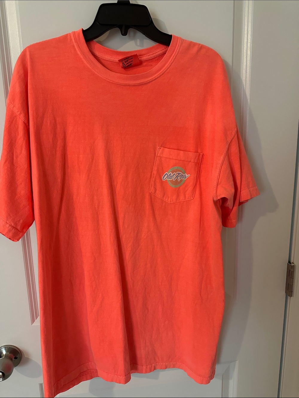Old Row Men's Coral Pocket T-Shirt